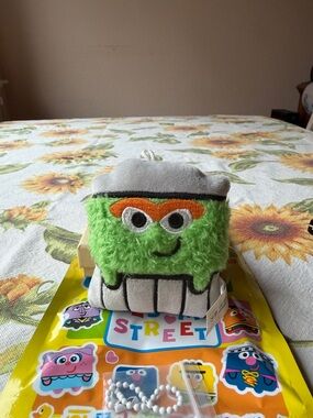 🗑️ SESAME STREET BY REESIE PLUSH BLIND BOX 🗑️ NWT 🗑️